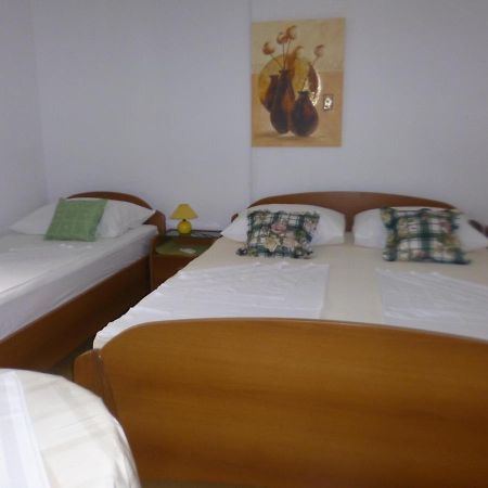 Hotel Haus Pehar Baška Voda Exteriér fotografie